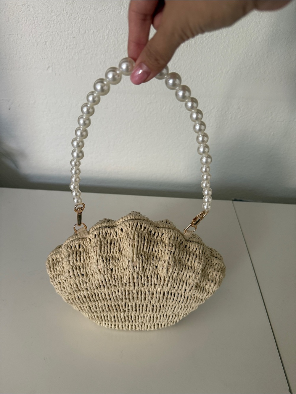 ANewDay Pearl-Handle Shell Straw Bag in Cream